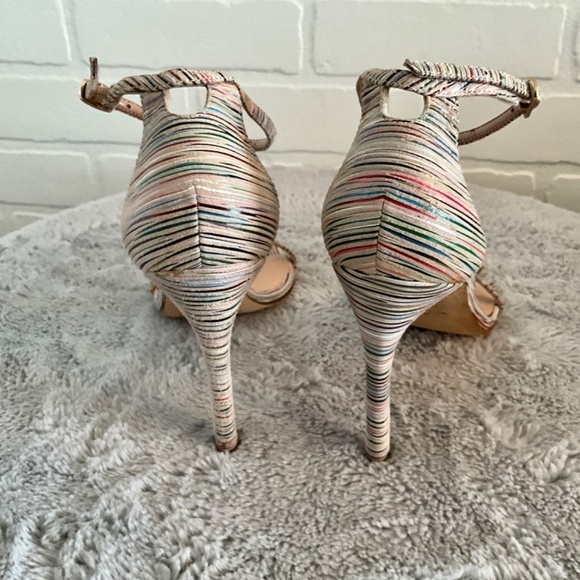 REVOLVExStuart Weitzman Nude Colorful stripes Heel Anklestrap sandales 6.5 - Picture 9 of 16